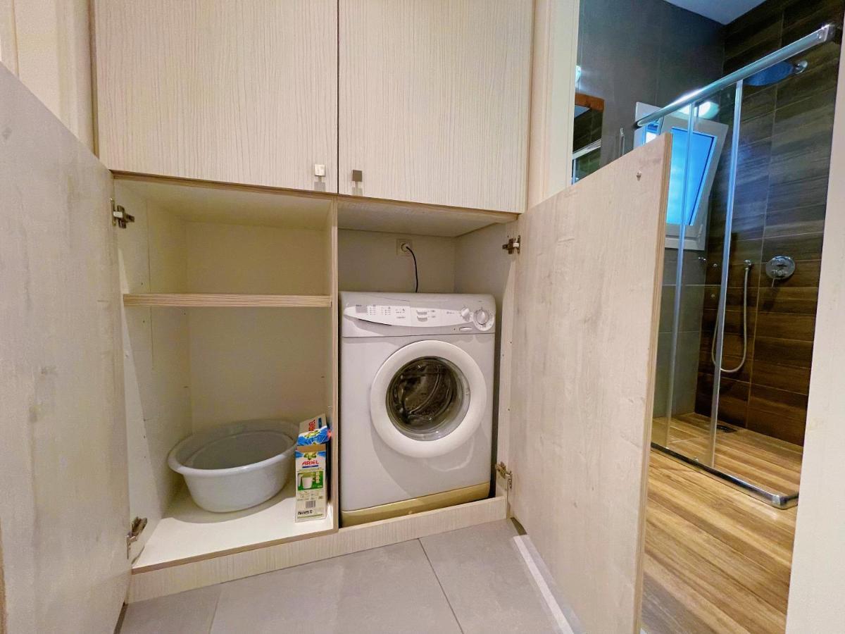 Wsd Hera Luxury Stylish 2Bd Apt With City View Balcony Near Merto Athen Eksteriør bilde